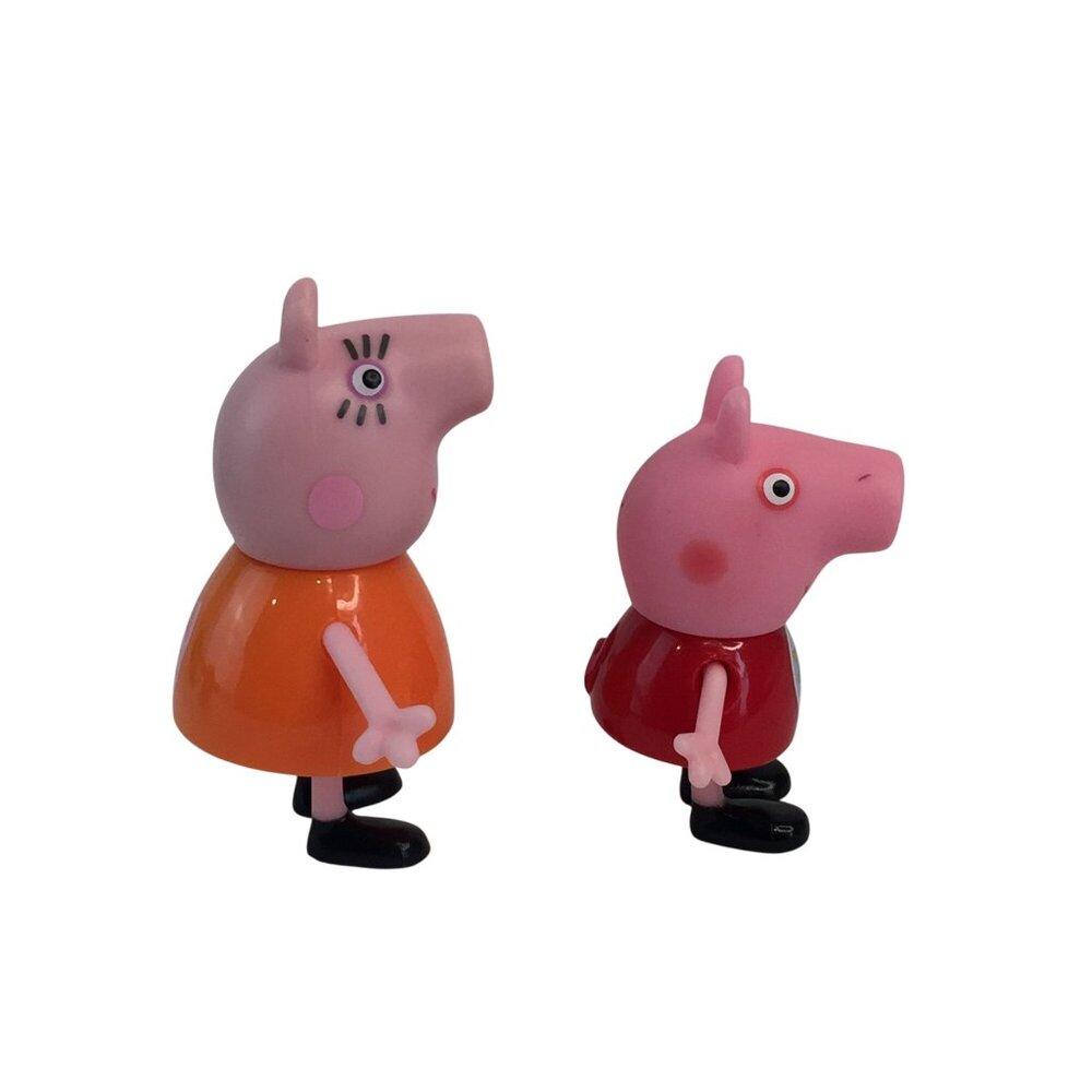 Peppa Pig Grocery Store Market Playset Carry Along w/Figures & Accessories - Picture 10 of 10